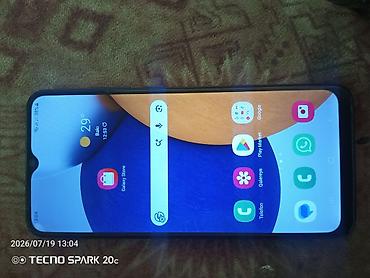 nintendo switch qiymeti: Samsung Galaxy A3, 64 GB, rəng - Göy, İki sim kartlı — 5