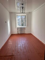 вечерний бишкек объявления сдам квартиру: 1 комната, 8 м², Общежитие и гостиничного типа, 4 этаж, Старый ремонт