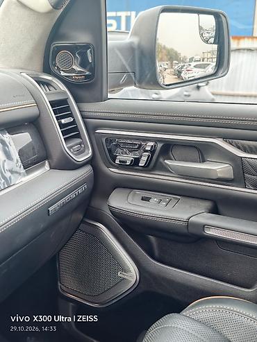 додж машина: Dodge Ram 1500: 2026 г., Автомат, Бензин, Пикап — 8