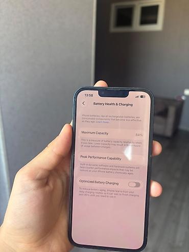 Apple iPhone: IPhone 14, Qara, Face ID — 6