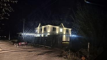 гэс 2: Продаю двухэтажный умный дом 300 кв.м в селе Кызыл суу район МСО — 2