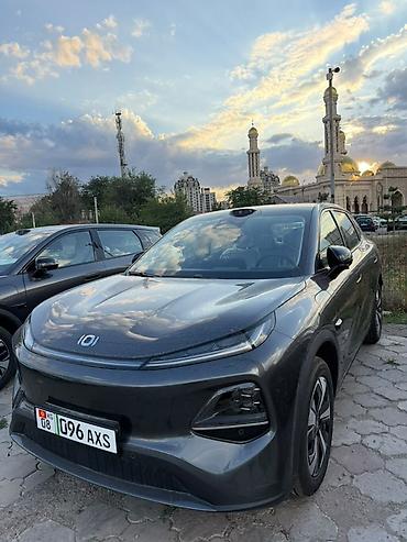 byd e9 1: Changan Qiyuan Q05: 2026 г., Автомат, Электромобиль, Универсал — 4