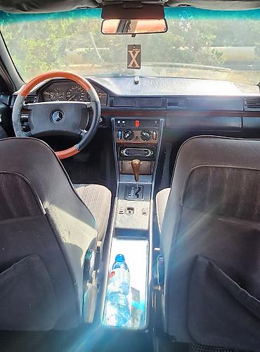 saipa saina 2019: Mercedes-Benz E-Class W124 . Masinda mator karopka most eldir.Udardan — 9