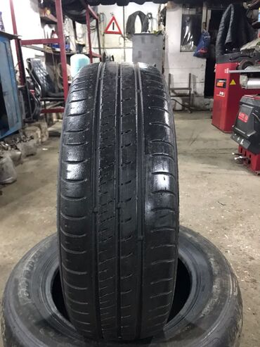 maşin nasosu: İşlənmiş Şin Kumho 185 / 65 / R 15