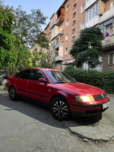 фольксваген с пробегом: Volkswagen Passat: 1997 г., 1.6 л, Механика, Бензин, Седан