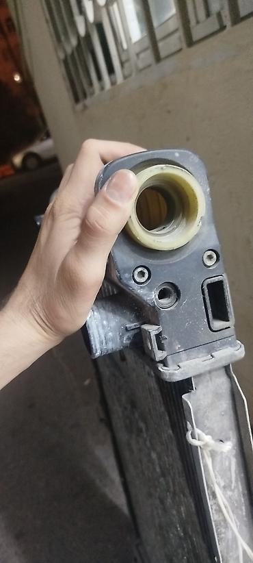 ev radiyatoru: Avtomobil radiatoru bmw E36 zadiatorudur bolt yeri sarvatdir emele — 3