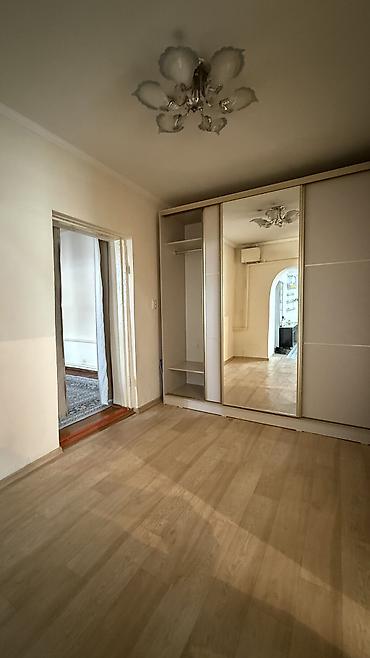 Продажа полдома: Полдома у парка Боталиева Адрес: ул. Манаса / Боталиева - Площадь — 5