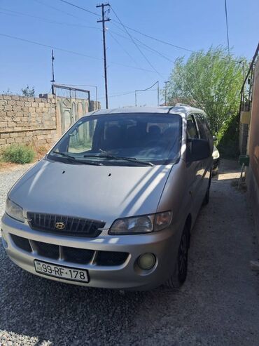 Hyundai H-1 (Grand Starex): 2.5 l | 1998 il Mikroavtobus