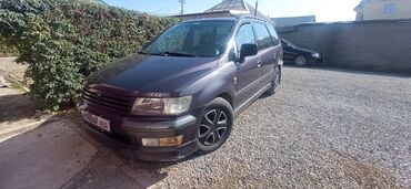 продажа раф 4: Mitsubishi Space Wagon: 1998 г., 2.4 л, Механика, Бензин, Минивэн