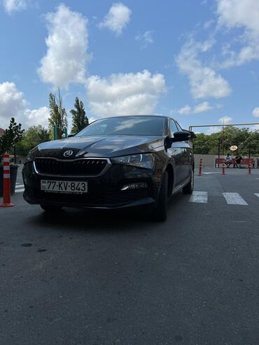 Skoda: Skoda Rapid, qara rəng, sedan gövdə. Texniki və komfort — 4