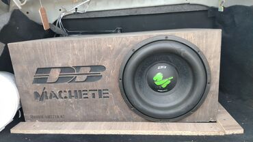 автомобильное зарядное устройство: Avtomobil üçün audio sistem komplekti - Subwoofer: DB Machete