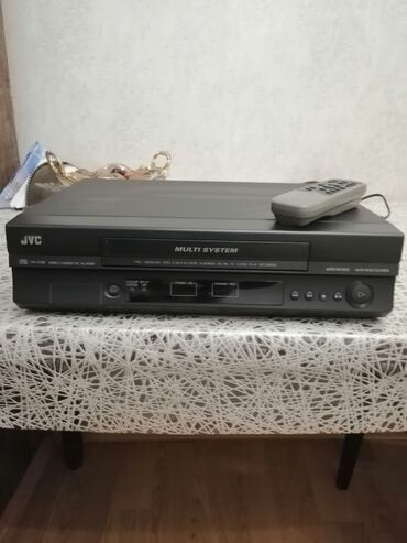 dvd player kontakt home: Video pristafka. Təzə kimidir