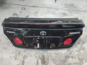 решетка аристо: Крышка багажника Toyota