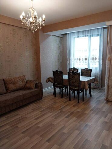 Uzunmüddətli kirayə mənzillər: Qaraev metrosuna yaxin 10 mertebeli binanın 1-ci mərtəbəsində yerləşən — 7