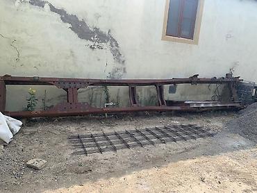 Məhsul: Ağır yük avtomobilinin metal şassisi/raması Təsvir: -