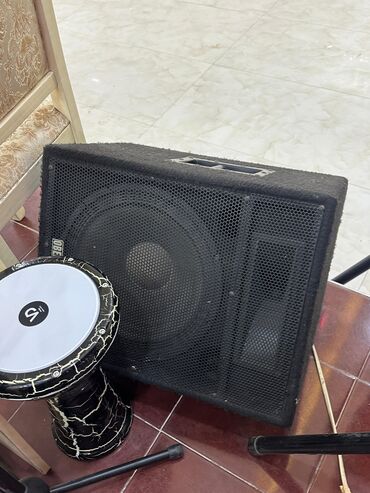 Dinamiklər və kolonkalar: Kolonka, Növ - Akustik, rəng - Qara — 8