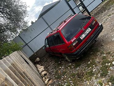 Унаа сатуу: Volkswagen Passat: 1990 г., 1.8 л, Кол менен иштөөчү, Бензин, Универсал — 3