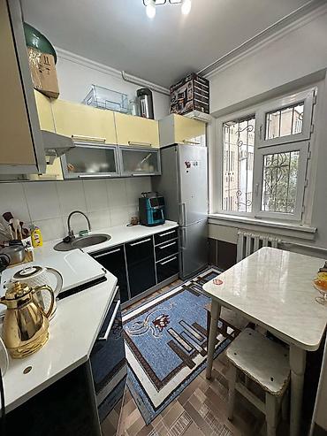 Продажа квартир: 2 комнаты, 49 м², 7 мкр 105 серия, 3 этаж, Евроремонт — 4