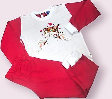 Pidžame: Dec pidzama Vel 2-8 Cena 2100 din Moze kombinacija boja stampe imena — 10