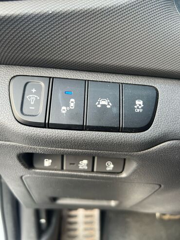 Hyundai: Hyundai Ioniq: 2017 г., Автомат, Электромобиль, Седан at lalafo.kg — 8 Hyundai: Hyundai Ioniq: 2017 г., Автомат, Электромобиль, Седан — 8