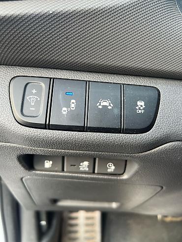 Hyundai: Hyundai Ioniq: 2017 г., Автомат, Электромобиль, Седан — 8