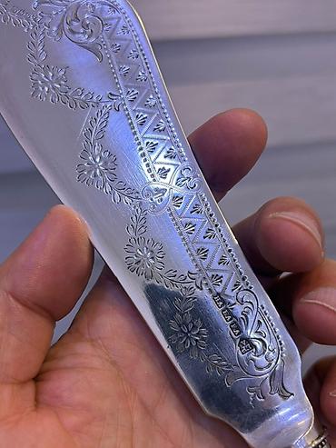 bag bicagi: Gümüş bıçaq – dekorativ oyma naxışlı, krem rəngli saplı 157 qram — 3
