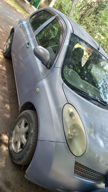 Nissan: Nissan March: 2004 г., 1.3 л, Автомат, Бензин, Хэтчбэк