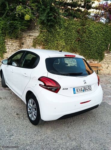 Used Cars: Peugeot 208: 1.5 l | 2020 year 111593 km. Hatchback