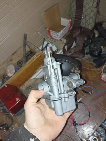 Motosiklet hissələri: Motosiklet Minsk125 vosxod ramaya yilib mator yığmaq lazımdı arxa — 38