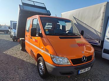 Унаа: Mercedes-Benz Спринтер: 2002 г., 2.2 л, Кол менен иштөөчү, Дизель, Бус — 4
