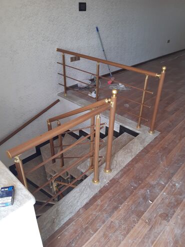 Pilləkən məhəccərləri: Mərmər pilləkənlər və eyvanlar üçün müasir məhəccər sistemləri - — 5