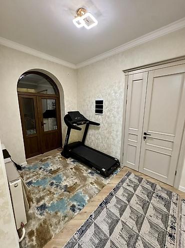 Долгосрочная аренда домов: 200 м², 8 комнат, Евроремонт, Лоджия, Парковка — 13