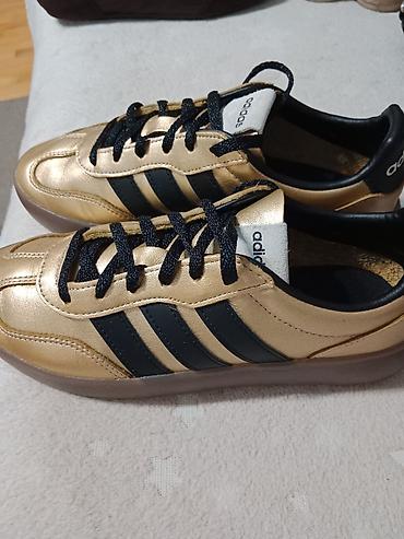doca stella: Adidas patike,38,dužina gazišta 24cm, jednom nošene — 2
