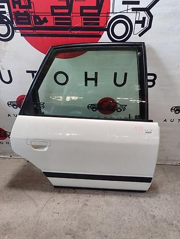 c4: Дверь Audi 100 C4 2.0 1992 задн. прав. (б/у) — 1