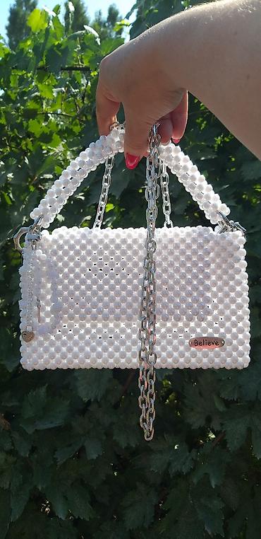 Классические сумки: Ручная работа. Сумочка из бусин. С таким аксессуаром вас заметят — 9