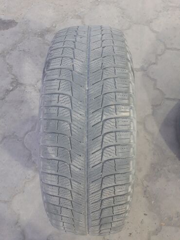 Шины: Шины 195 / 65 / R 15, Зима, Б/у, 1 шт, Легковые, Michelin