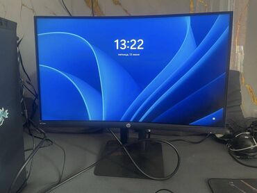 monitor android: Monitor model hp x24c 144Hz. Ideal veziyyetdedir 24 ekrandir, her