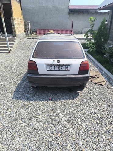 полики для авто бишкек цена: Volkswagen Golf: 1993 г., 1.6 л, Механика, Бензин