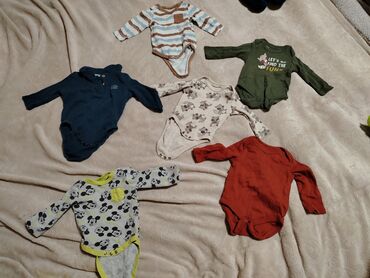 bebe decaka 6 12 meseci: Bodysuit for babies