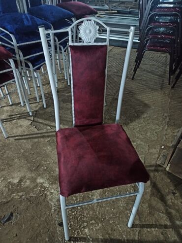 Stullar: Stul satılır — 9