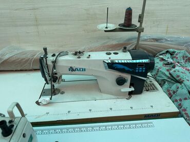 новый швейный машинка: Maqi, В наличии, Самовывоз, Платная доставка