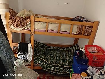 кровати 2 ярусные: Детская двухъярусная кровать из массива сосны - Материал: натуральное — 2