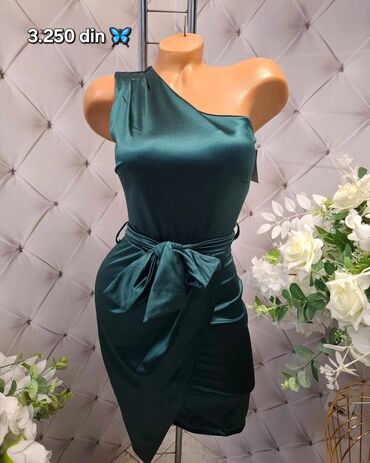 uska haljina iznad koljena: One size, color - Green, Cocktail, With the straps