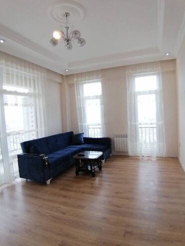 Uzunmüddətli kirayə mənzillər: Sumqayıt şəhəri,Sülh küçəsi,Baxca Şəhər yaşayış kompleksində,3 otaq — 3