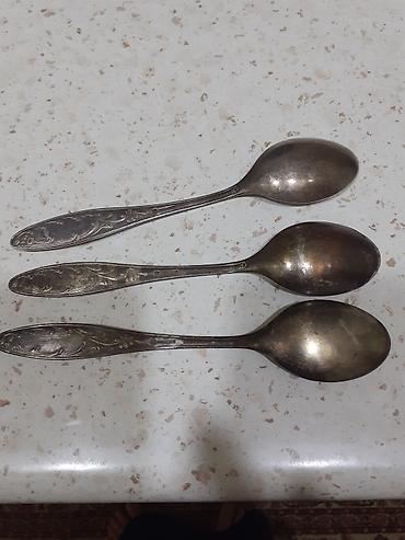 qaşıq dəsti: Kolleksiya üçün dekorativ qaşıq dəsti - Material: metal (gümüşü rəng — 1