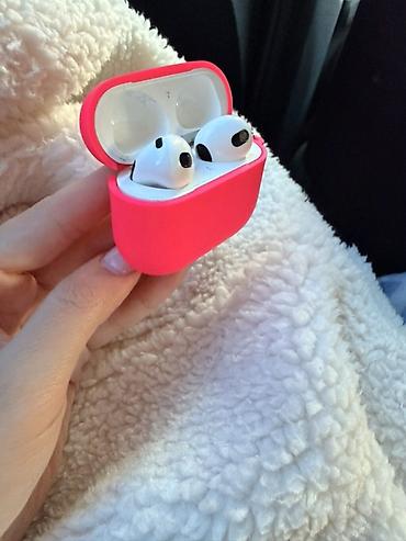 ipad satilir: AirPods 3 İdeal vəziyətdədir qabi ile birlikde satilir real aliciya — 3