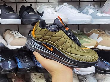 95 triple black: 41 do 46 
Cena 3200 din✅️ ⭐
O — 2