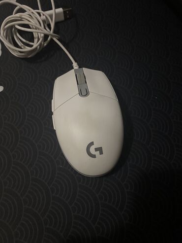 мышка и клавиатура: Logitech g102, в хорошем состоянии, о цене договоримся