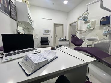 təcrübəsiz iş elanları 2023: Tibb bacısı tələb olunur, 18-29 yaş, 1 ildən az təcrübə, 1/1
