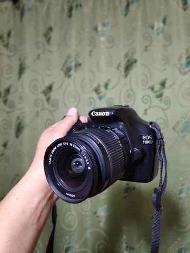 canon eos m: Продаю зеркальный фотоаппарат Canon EOS 1100D в отличном состоянии